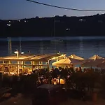 Сasa de vacaciones House Irini In - At 5 Mt - Super Sunset *