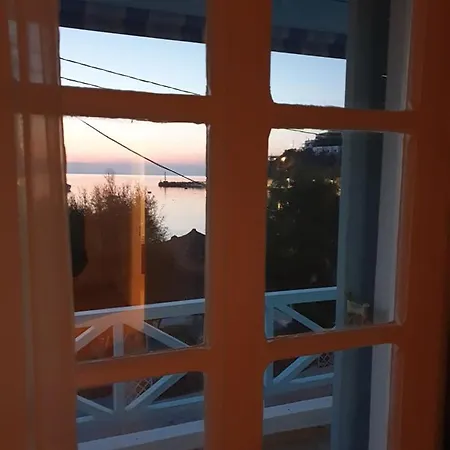 House Irini In - At 5 Mt - Super Sunset בית נופש Kini